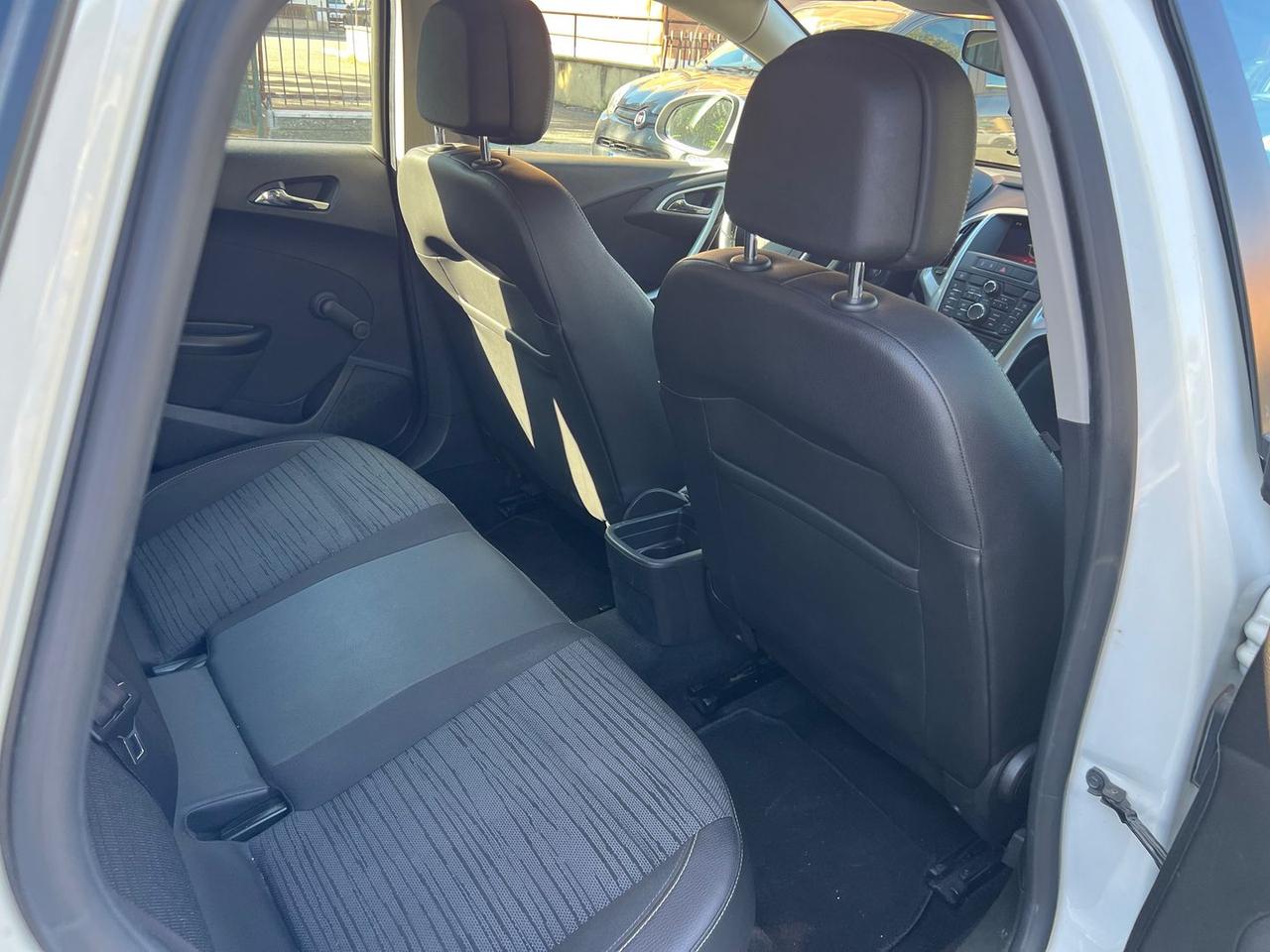 Opel Astra Cosmo 1.7 CDTI #6713