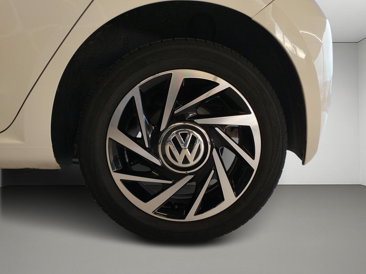 Volkswagen up! 1.0 5p. move