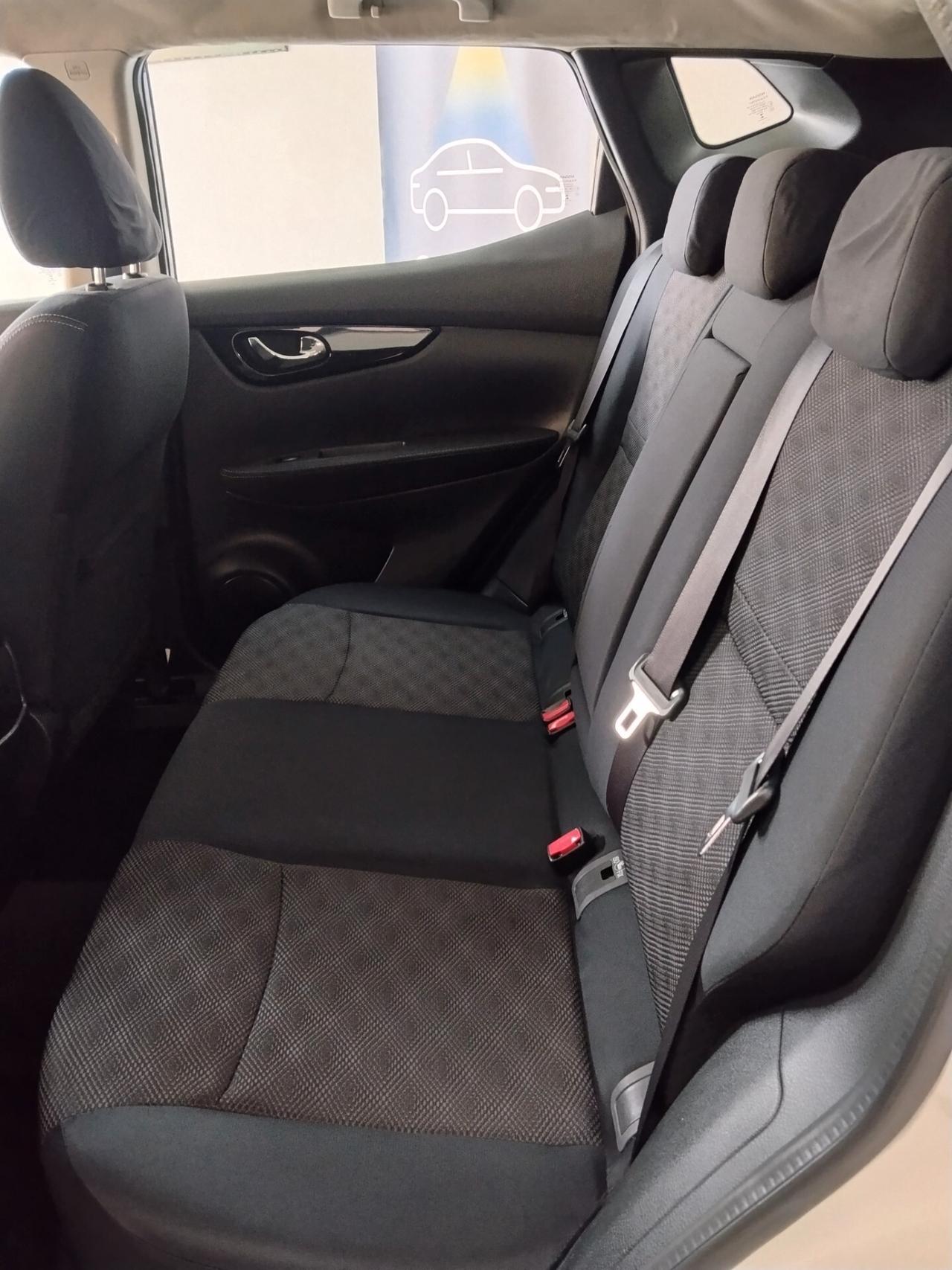 Nissan Qashqai 1.5 diesel 2014 CON GARANZIA