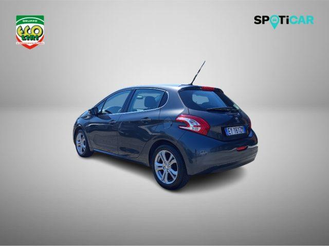 PEUGEOT 208 1° serie PureTech 82 5 porte Allure