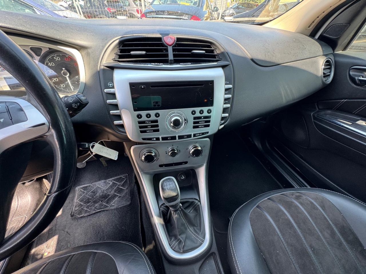 Lancia Delta 1.4 T-Jet 120 CV Oro Ecochic GPL