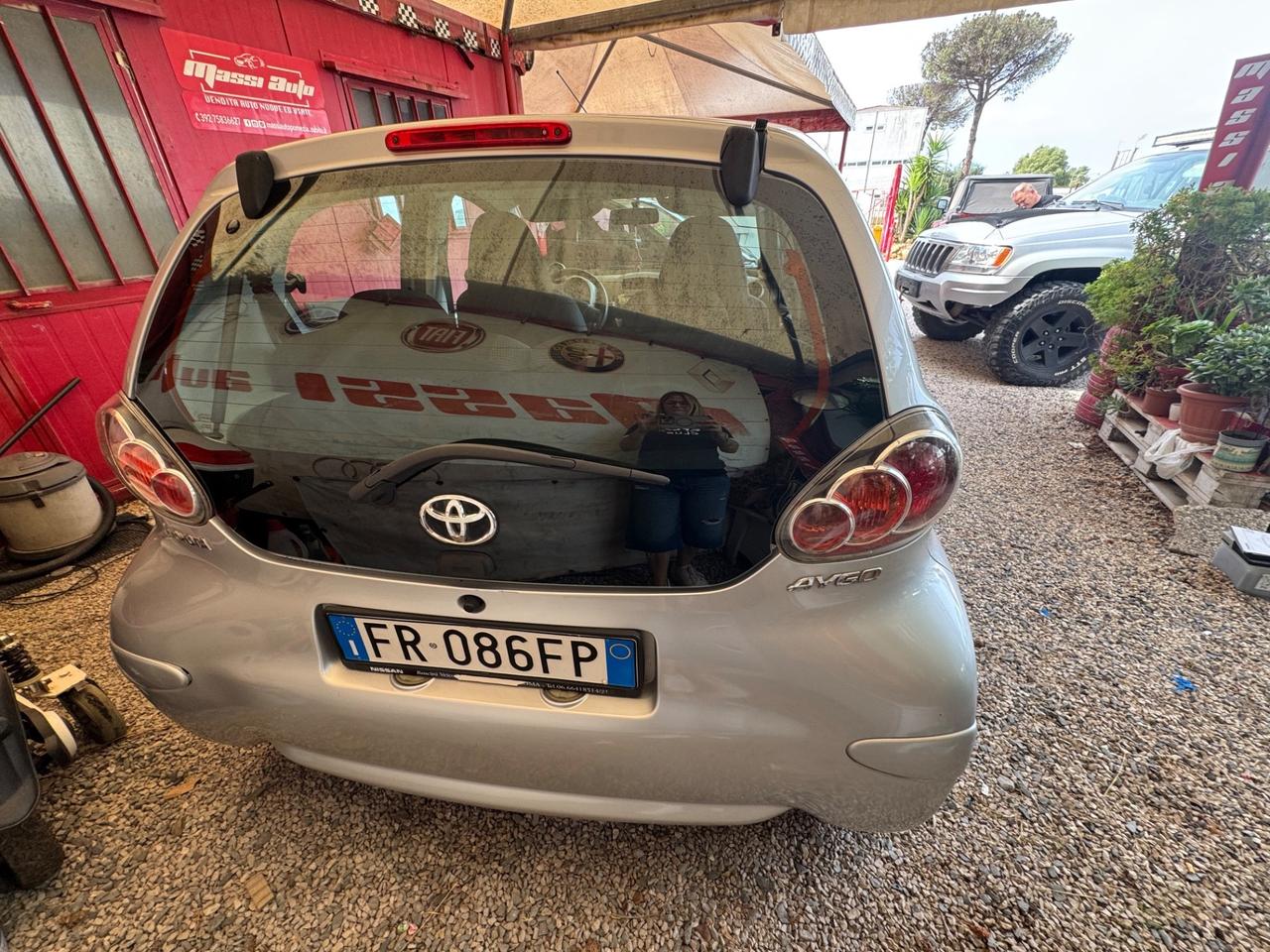 Toyota Aygo 1.0 12V VVT-i 5 porte Now