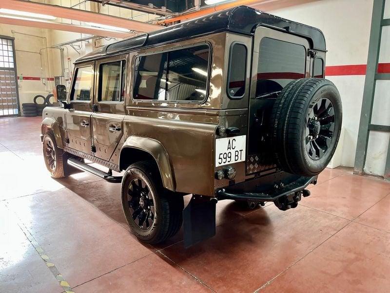Land Rover Defender Defender 110 2.5 Tdi ASI 9 posti Station Wagon