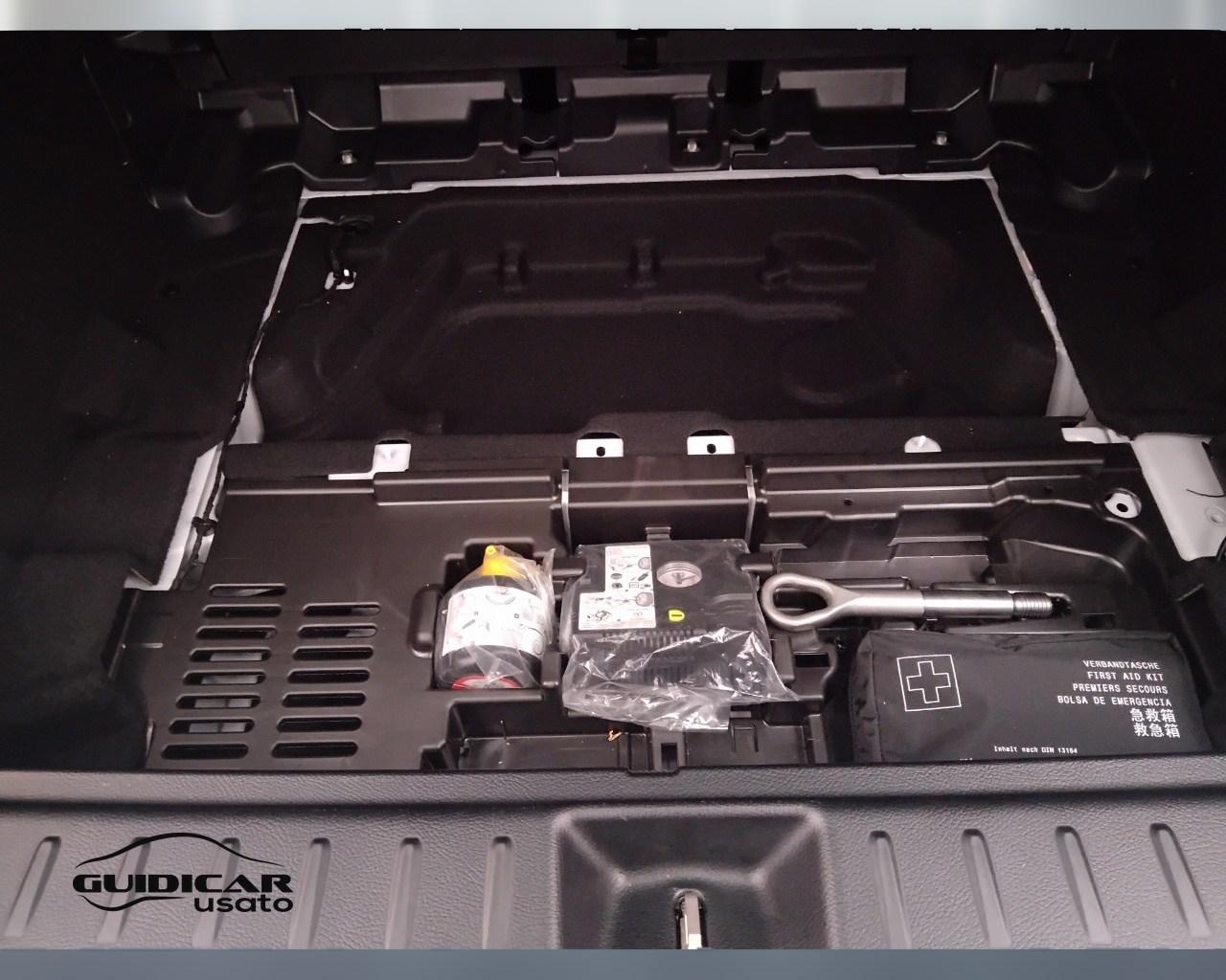 Mercedes-Benz GLB - X247 2019 - GLB 200 Premium auto