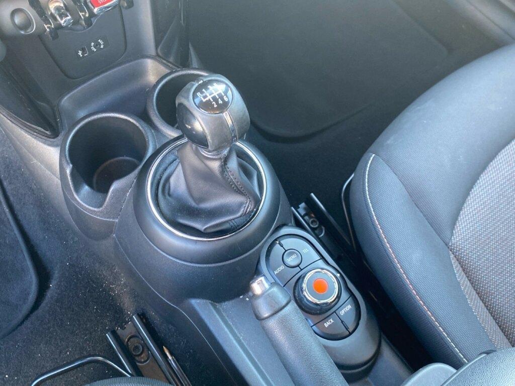 Mini Cooper D Cabrio 1.5 Cooper D