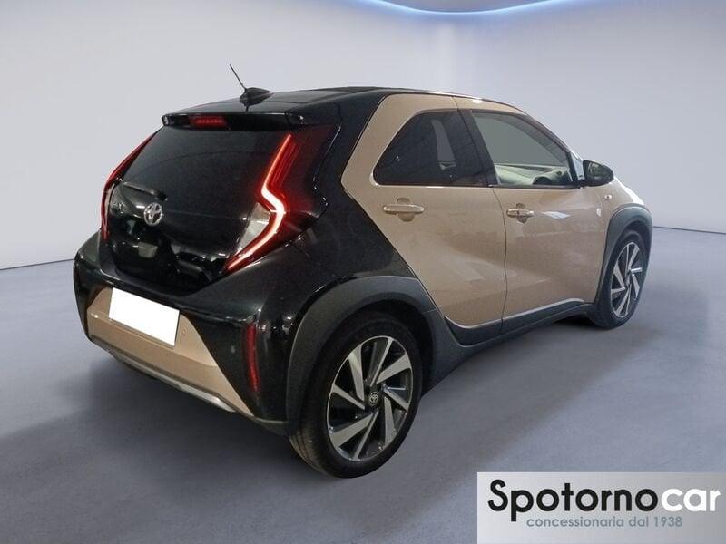 Toyota Aygo X 1.0B (72 CV) Lounge S-CVT
