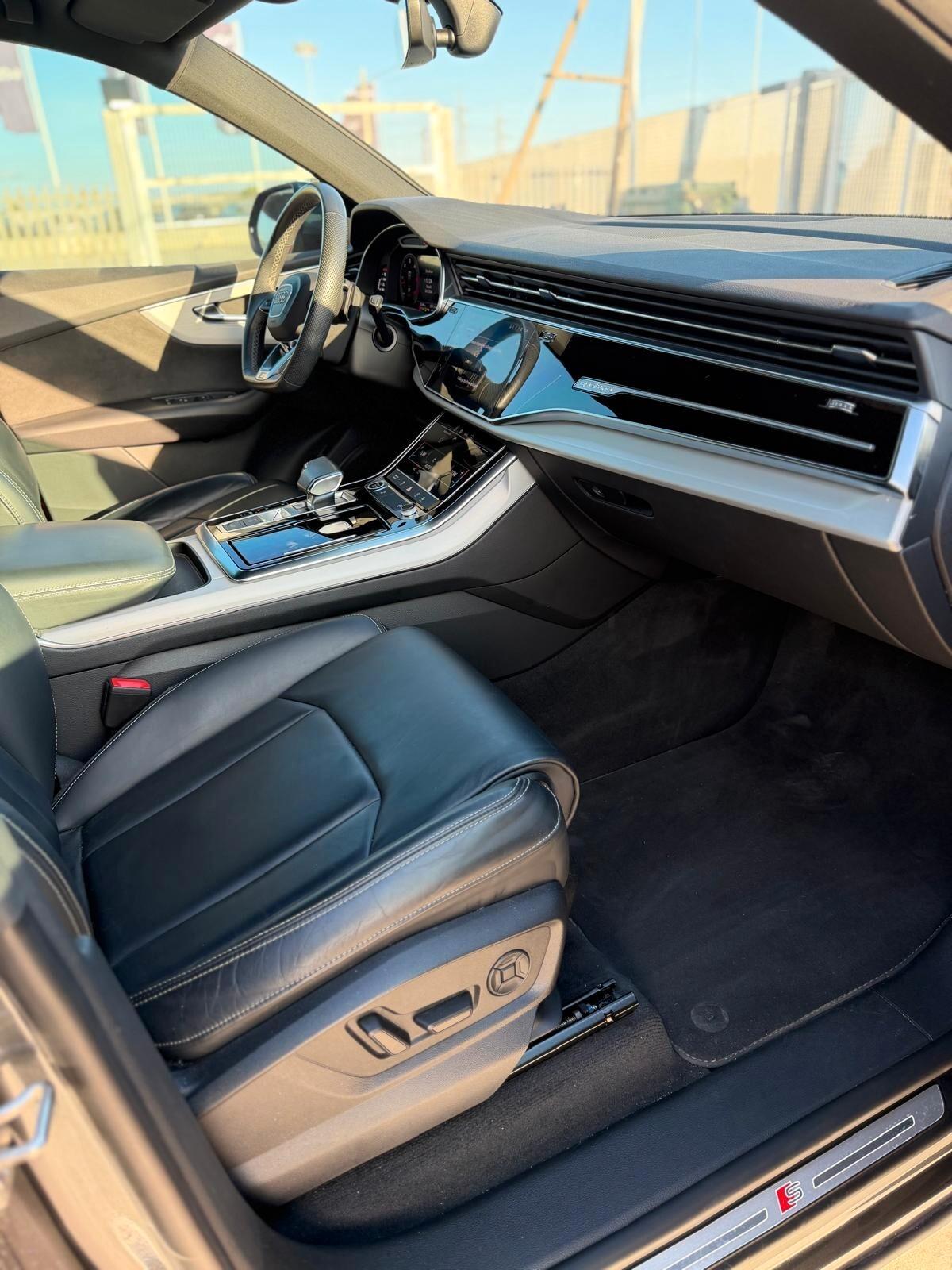 Audi Q8 50 TDI 286 CV quattro tiptronic *FULL LED *FULL PELLE