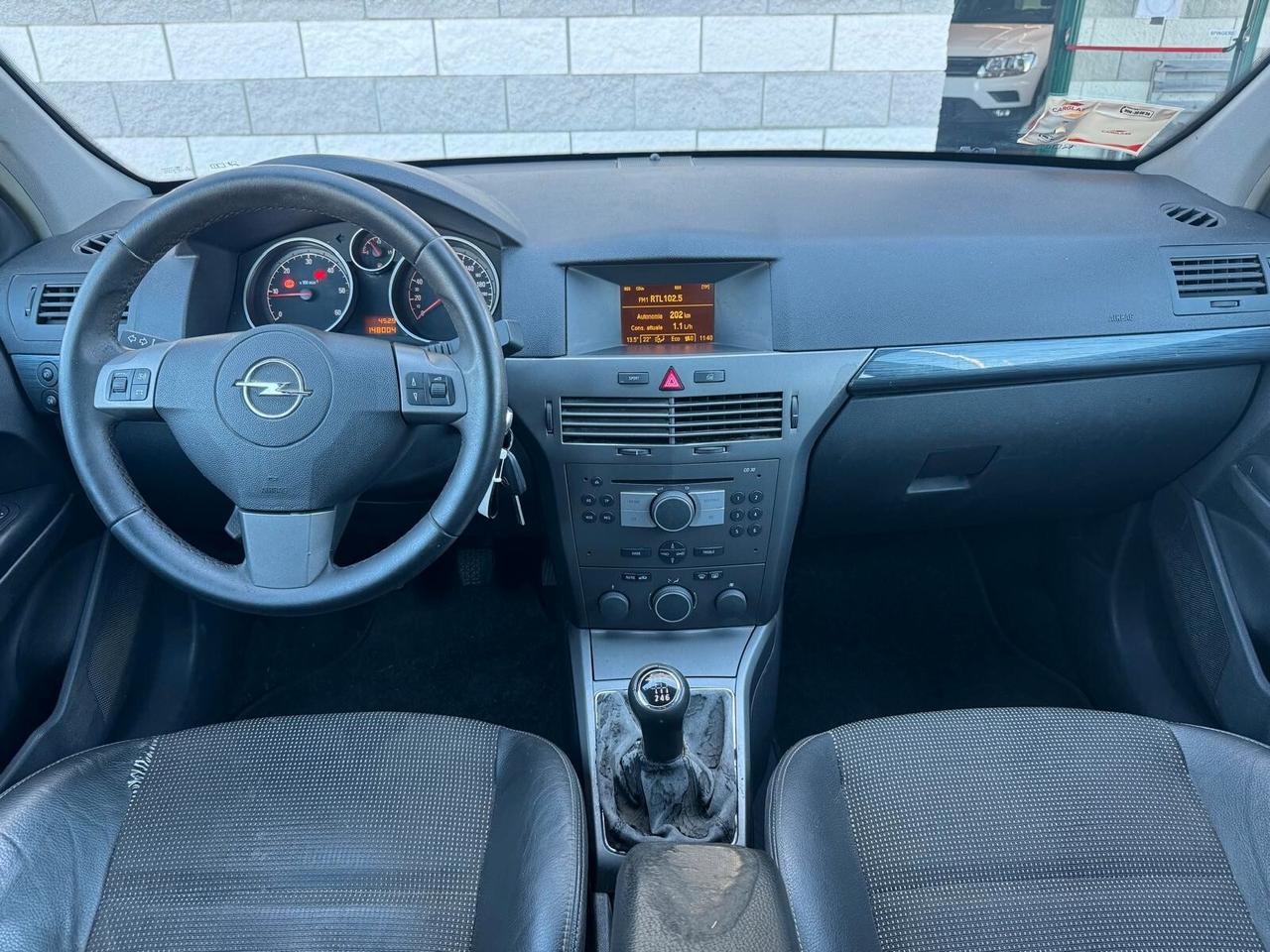 Opel Astra 1.9 CDTI 120CV Cosmo