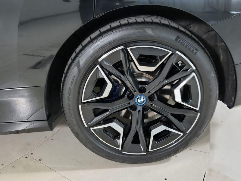 BMW iX i20 2021 xdrive50 Edition Signature
