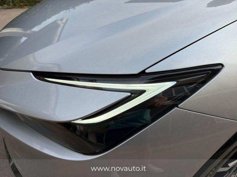 Toyota Prius Plug-in Hybrid Lounge
