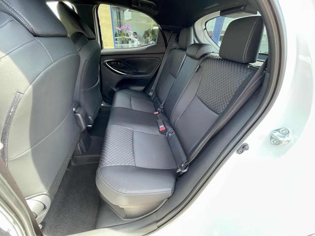 TOYOTA Yaris 1.5 130 Hybrid 5 porte Lounge - NUOVA