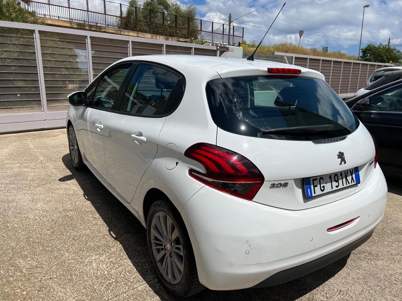Peugeot 208 5 porte Allure | 2017