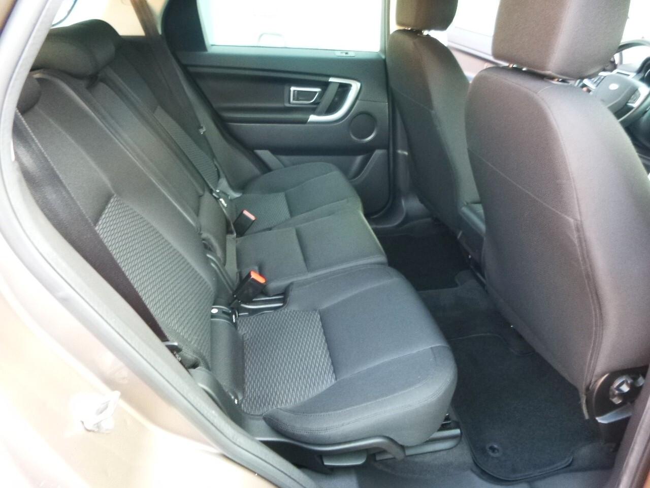 Land Rover Discovery Sport 2.0 TD4 150 CV HSE