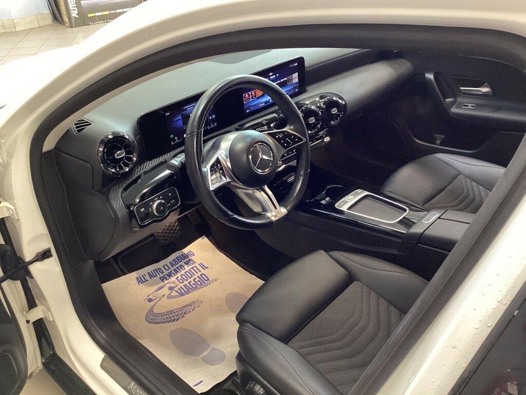 Mercedes Classe A 180 180 D Advanced 8G-DCT