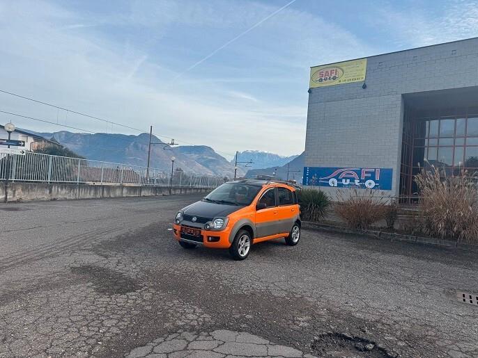 Fiat Panda II 2006 1.3 mjt 16v Cross esp 4x4