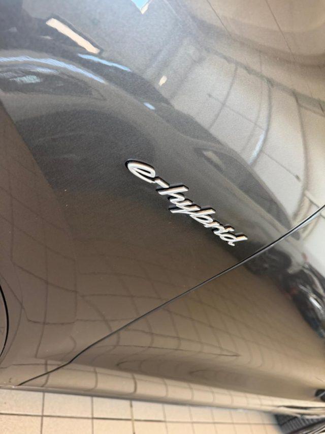 PORSCHE Cayenne 3.0 V6 E-Hybrid //TETTO//CARTIER//PARI AL NUOVO//