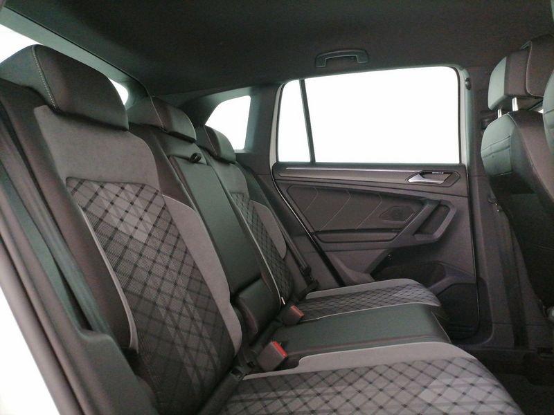 Volkswagen Tiguan 1.5 tsi R-Line 150cv dsg