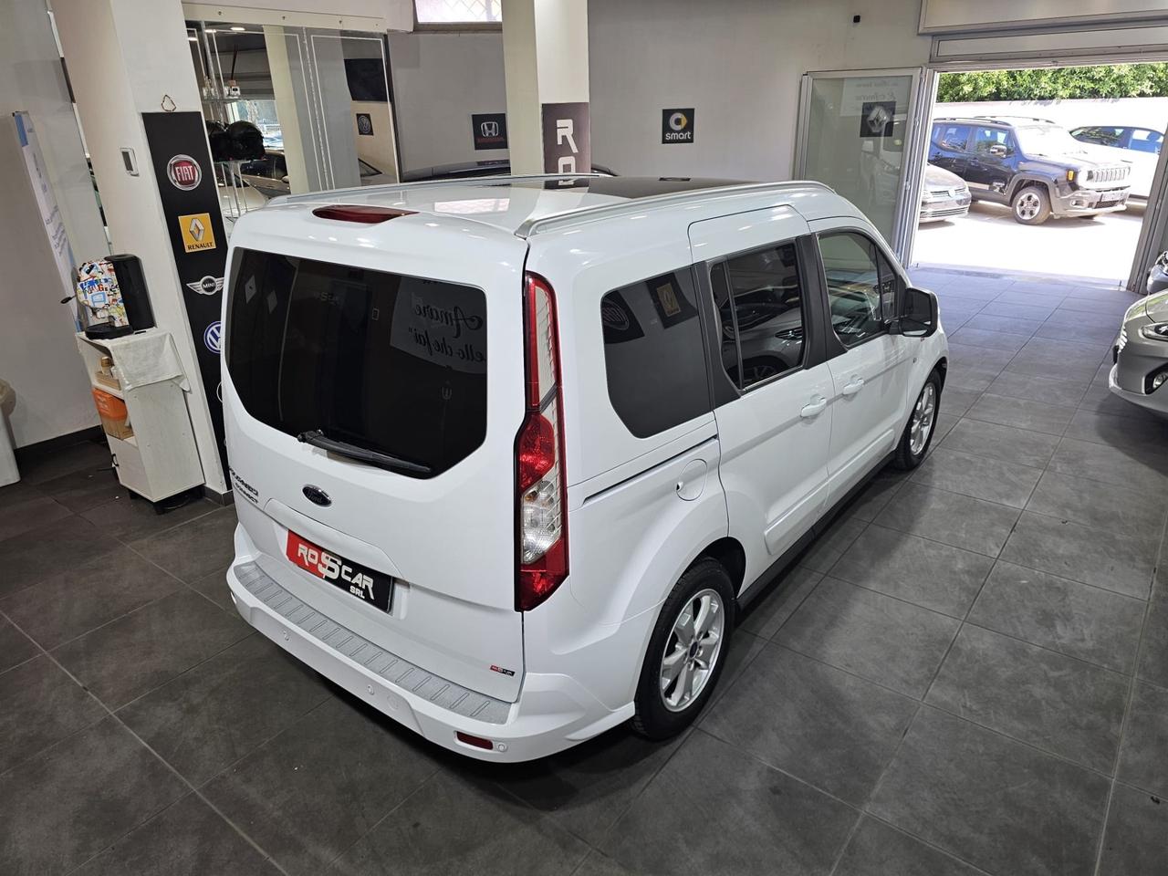Ford Tourneo Connect 1.6 TDCi 115 CV Titanium