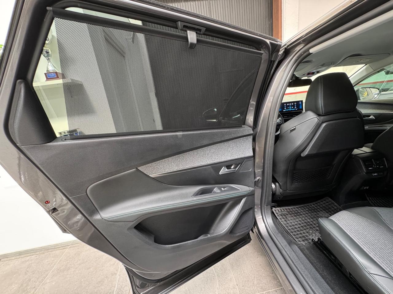 Peugeot 5008 BlueHDi 180 S&S EAT8 Allure Pack