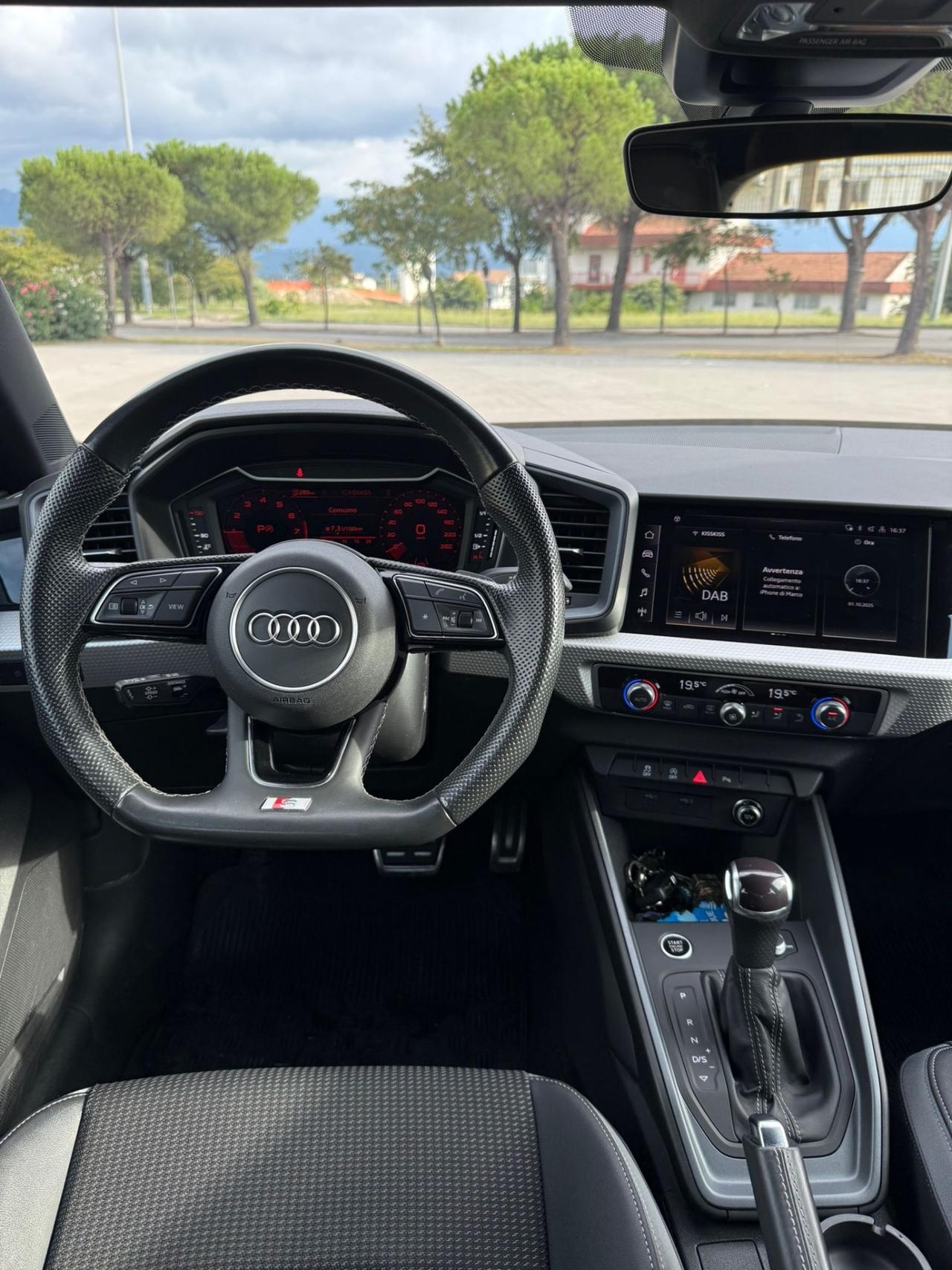 Audi A1 SPB 30 TFSI S tronic line edition