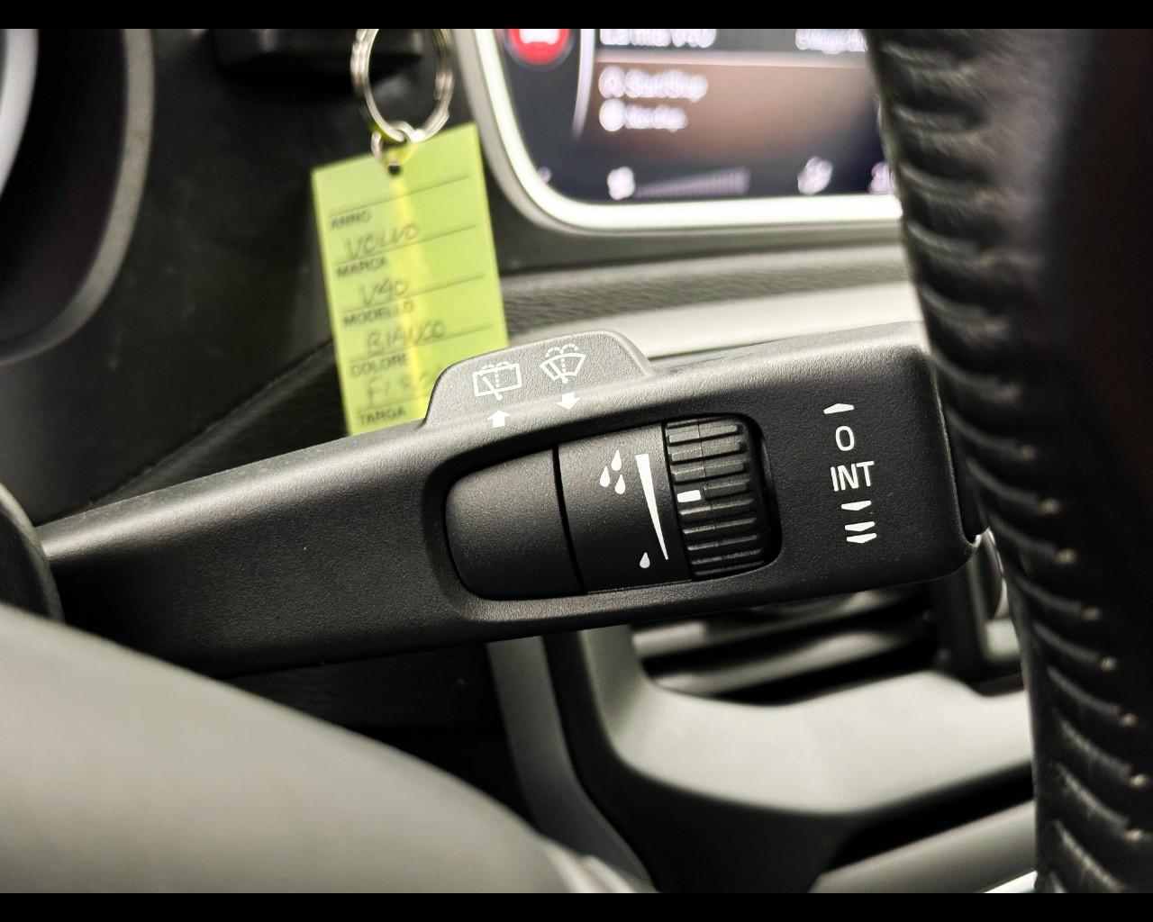 VOLVO V40 Cross Country D2 Business