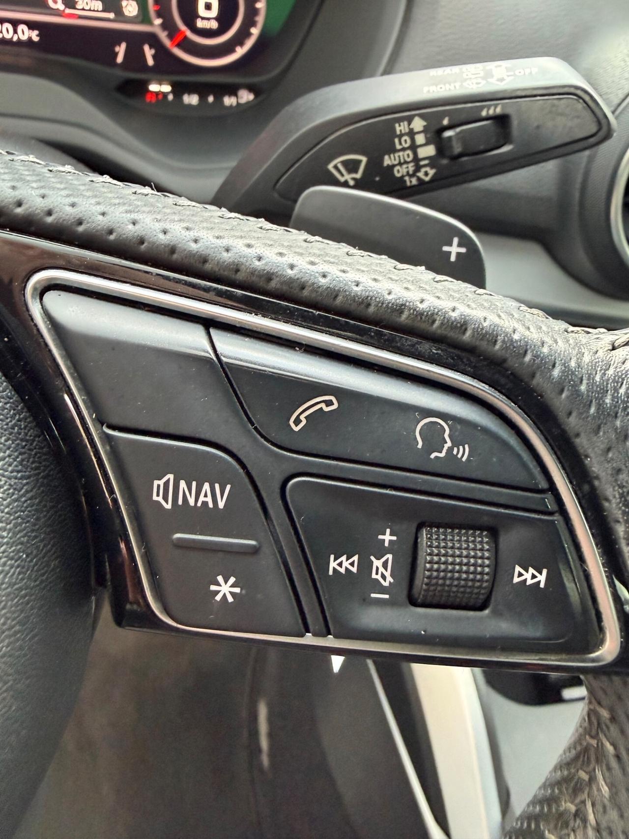 AUDI Q2 2.0 TDI QUATTRO S TRONIC SPORT 126.000 KM