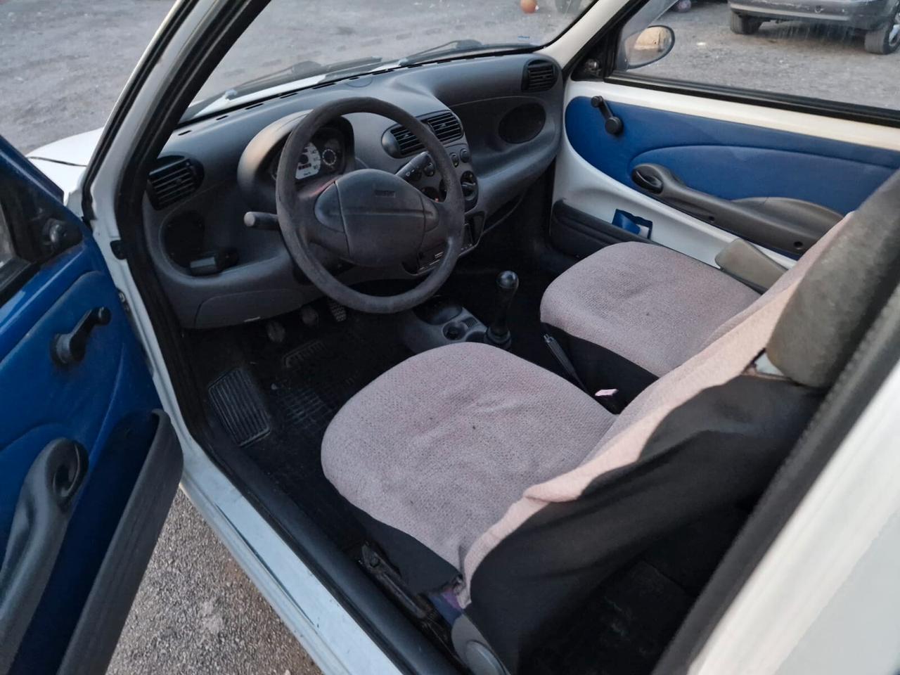 Fiat Seicento 900i cat Young