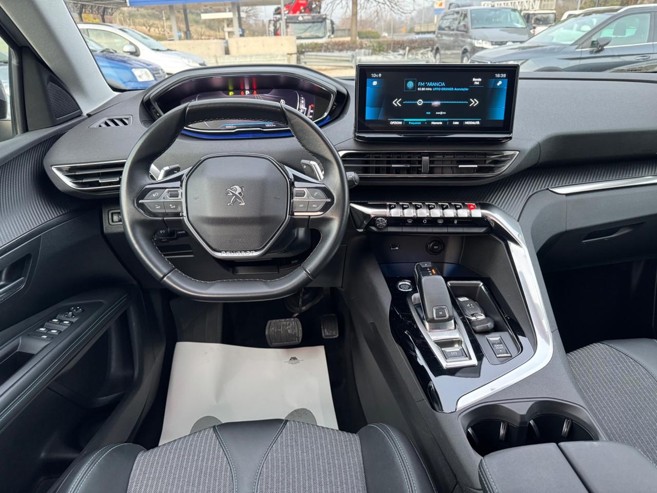 Peugeot 3008 BlueHDi 130 S&S EAT8 Allure