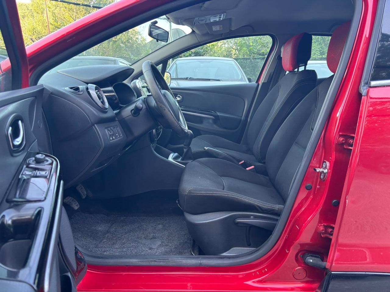 Renault Clio 1.5 dCi 75CV 5 porte Costume National