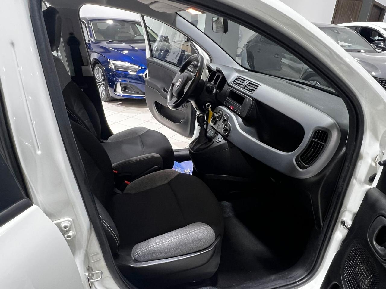 Fiat Panda 1.0 GSE S&S Hybrid Street Van 4 posti