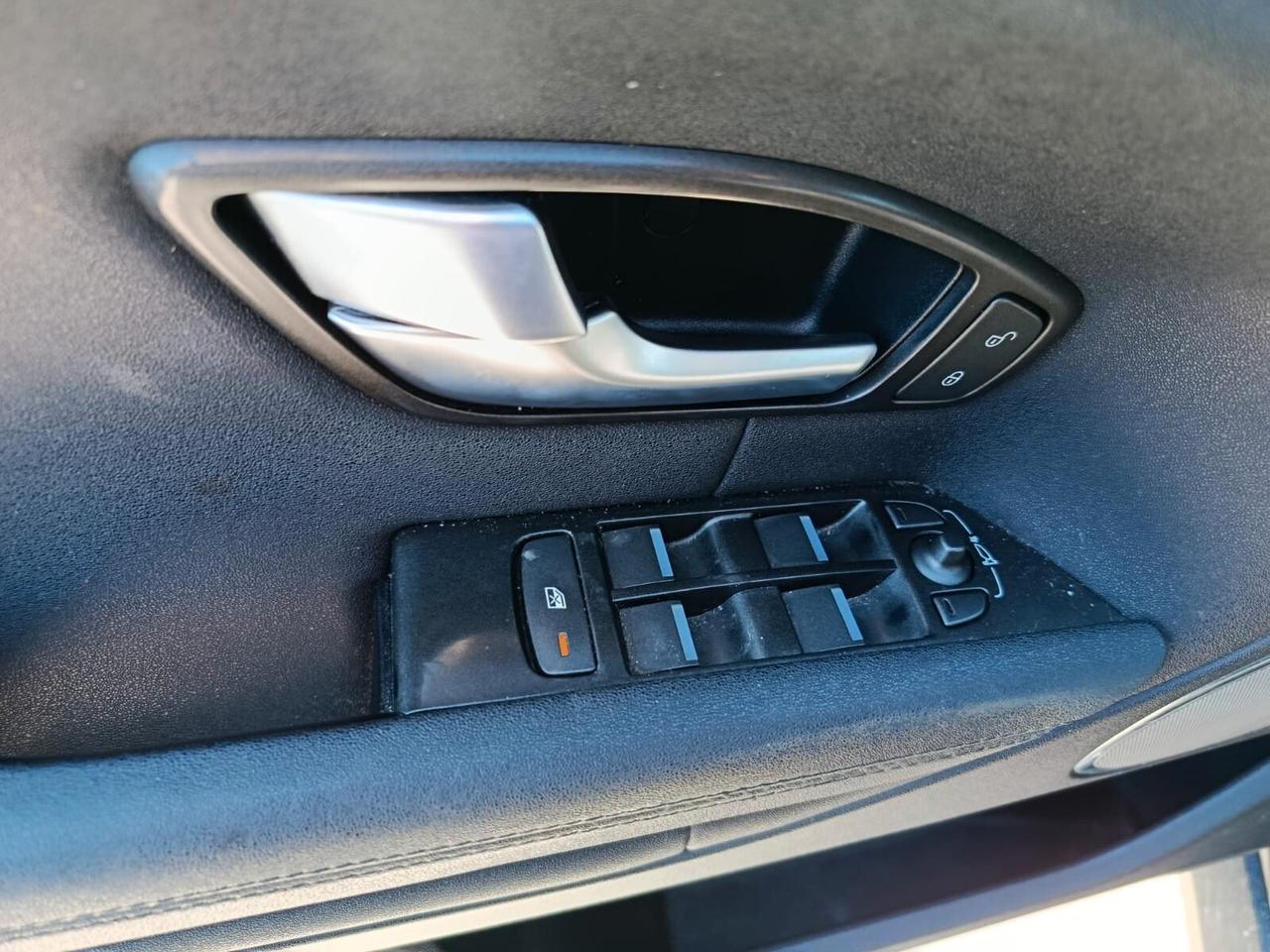 Land Rover Range Evoque 2.0 eD4 5p. SE Dynamic