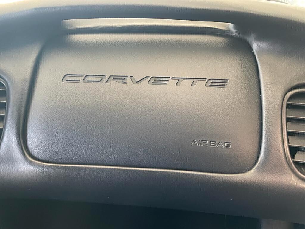 CHEVROLET CORVETTE C5 5.6 50TH BIRTHDAY 344 CV