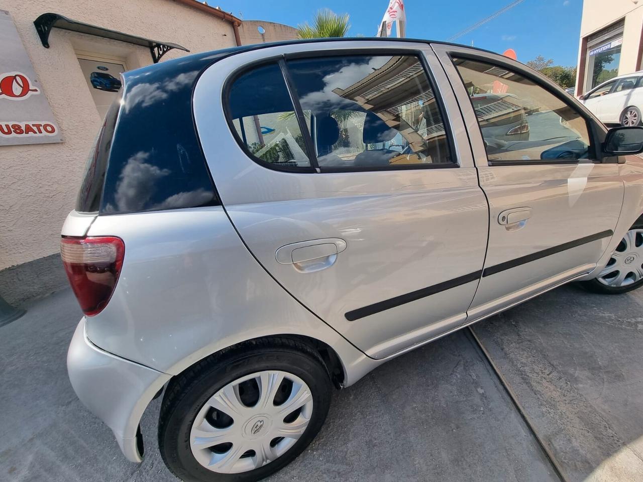 Toyota Yaris 1.4 tdi D-4D cat 5 porte