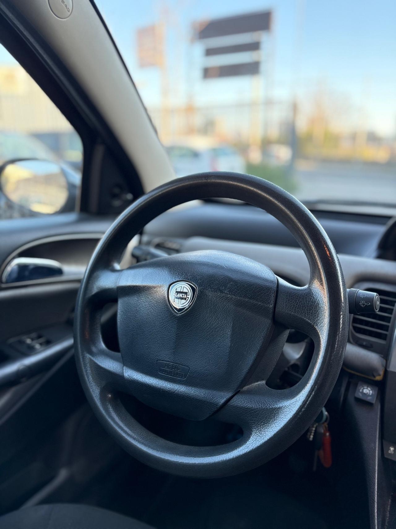 Lancia Ypsilon 1.2cc Benzina GPL