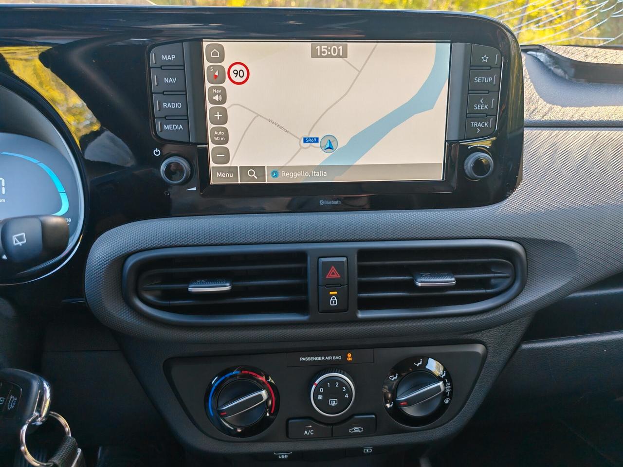 Hyundai i10 SOLO 1.400 KM Incidentata