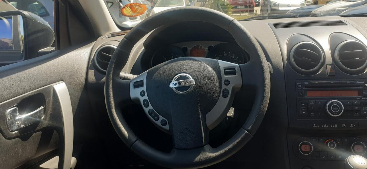 Nissan Qashqai 2008 - 2.0 dCi 4WD Lb automobili