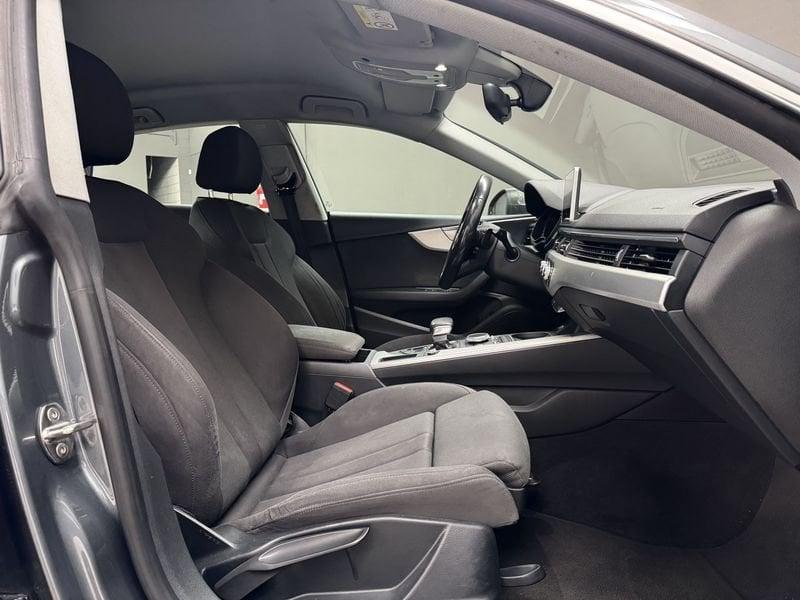 Audi A5 Sportback 40 2.0 tdi 190cv S-Tronic Business Advanced Virtual Cockpit Fari LED Sedili Riscaldabili