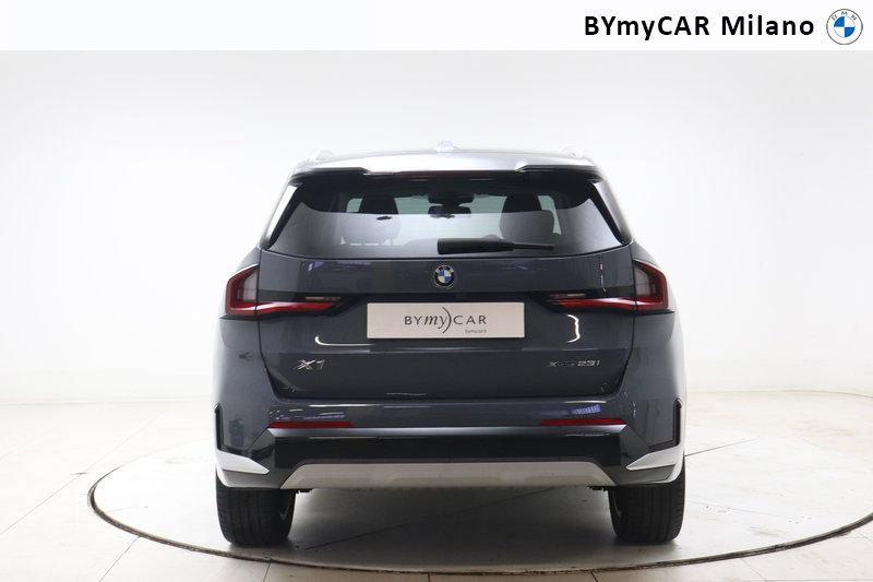 BMW X1 23 i Mild Hybrid 48V X-Line Edition Balance xDrive DCT