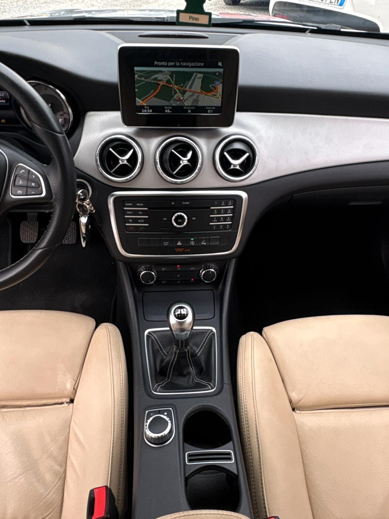 Mercedes CLA 200d Shooting Brake - Sport