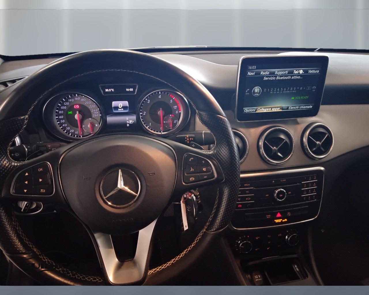 Mercedes-Benz CLA Shooting Brake - X117 - CLA Shooting Brake 220 d Sport Night auto