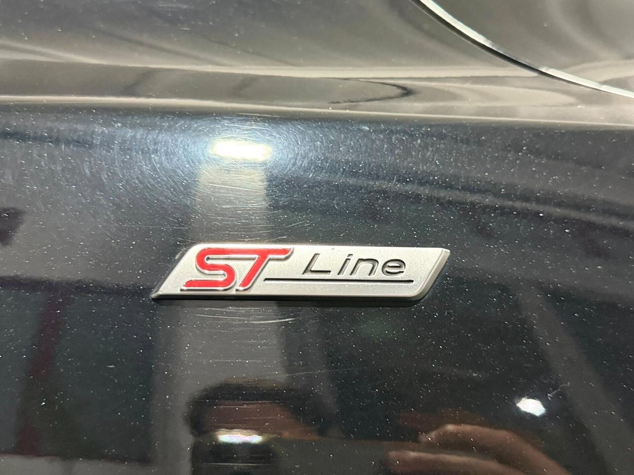 Focus 1.5 EcoBlue 120 CV automatico 5P ST-Line 2022