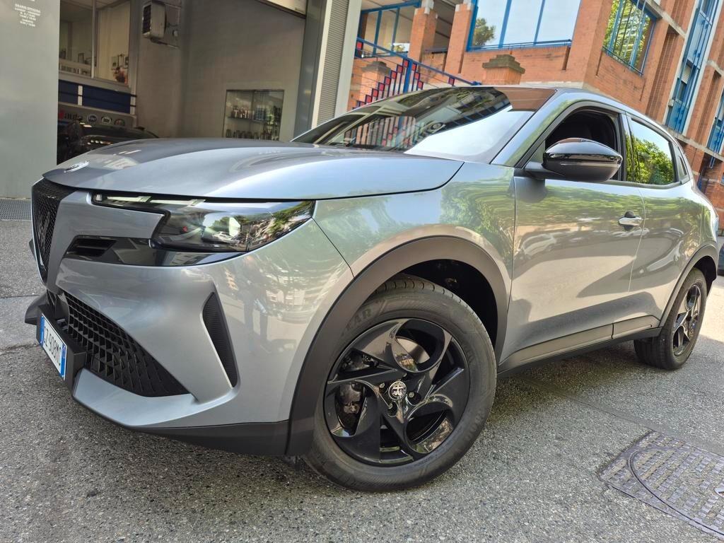 Alfa Romeo Junior 1.2 145 CV Hybrid eDCT6