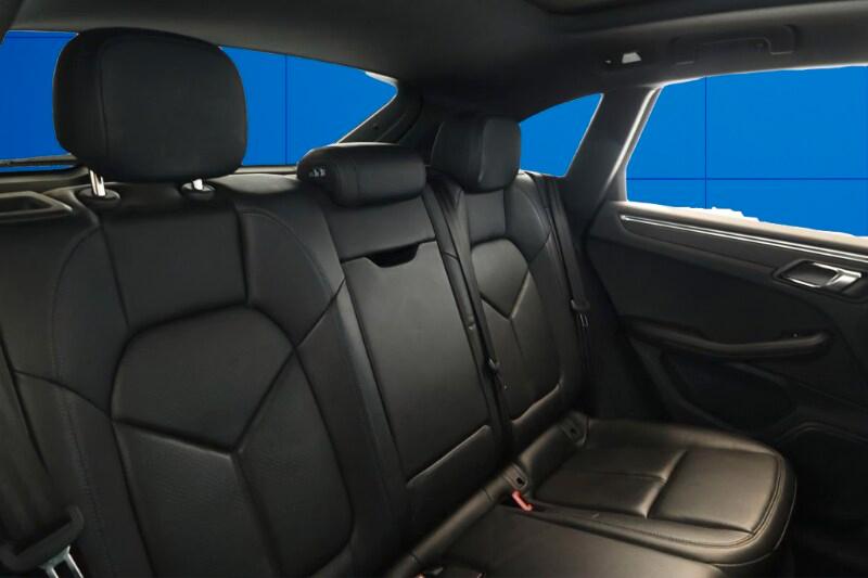 PORSCHE Macan 1ªs. '13-'25 Macan 2.0