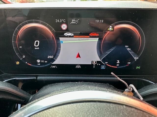 MERCEDES GLA 200 d Autom Premium FULL OPT.