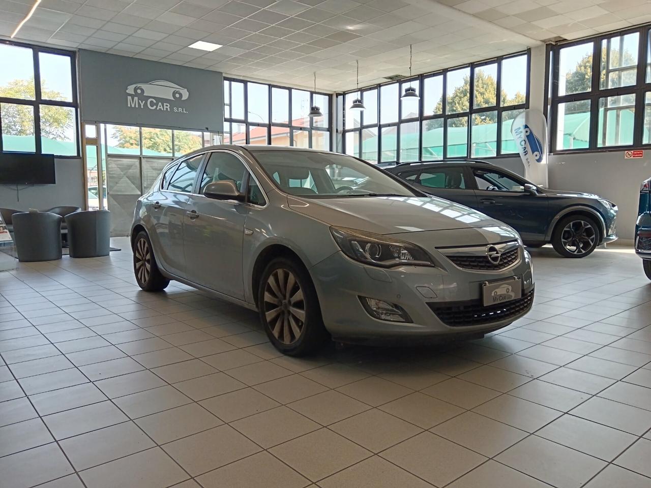 Opel Astra Benzina Manuale