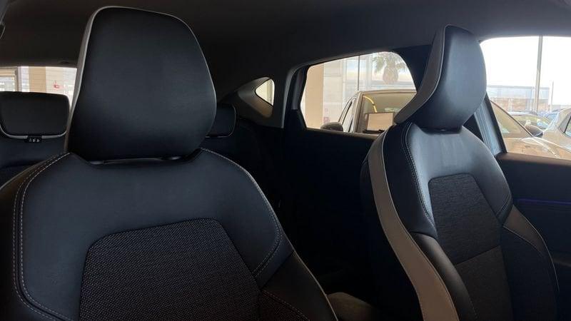 Renault Captur E-Tech hybrid 1.6 E-TECH HEV 145 TECHNO AUTO