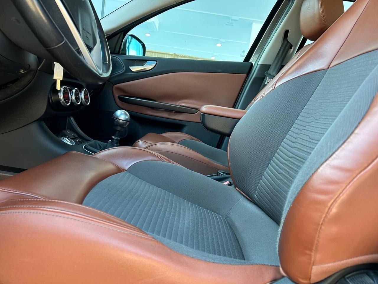 Alfa Romeo Giulietta EXCLUSIVE 2.0 JTDm-2 150 CV 6mt