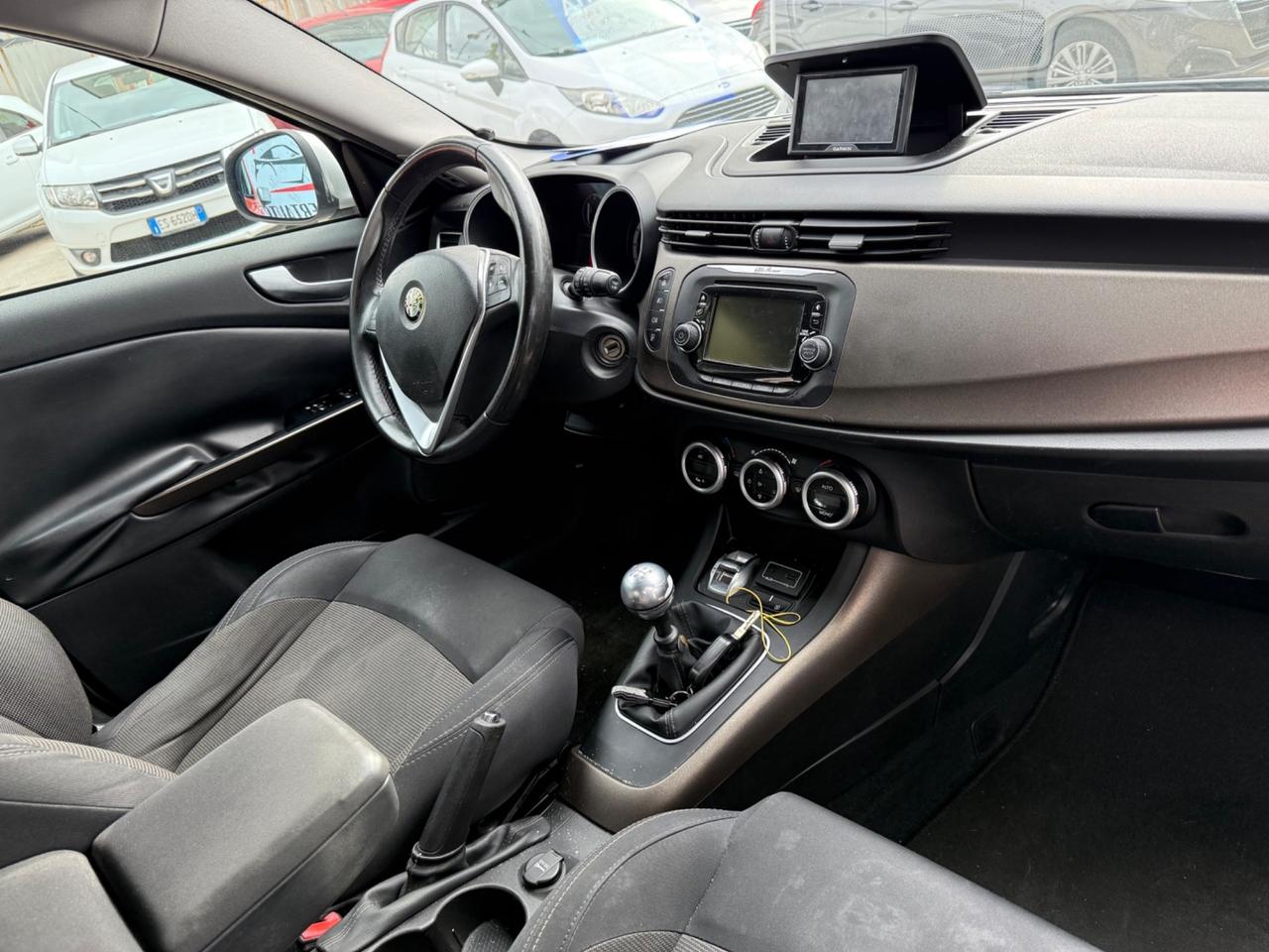 Alfa Romeo Giulietta 1.6 JTDm-2 105 CV Distinctive