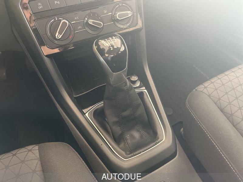 Volkswagen T-Cross 2019 1.0 tsi Style 95cv