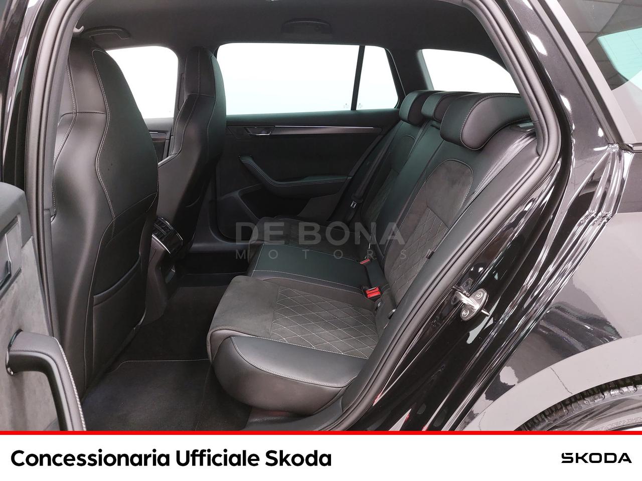 Skoda Superb wagon 2.0 tdi evo sportline 150cv dsg